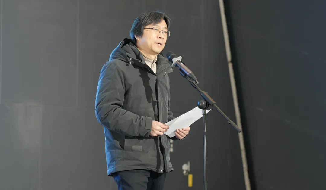 河南省文联党组成员、副主席，河南省美术家协会副主席李明致辞