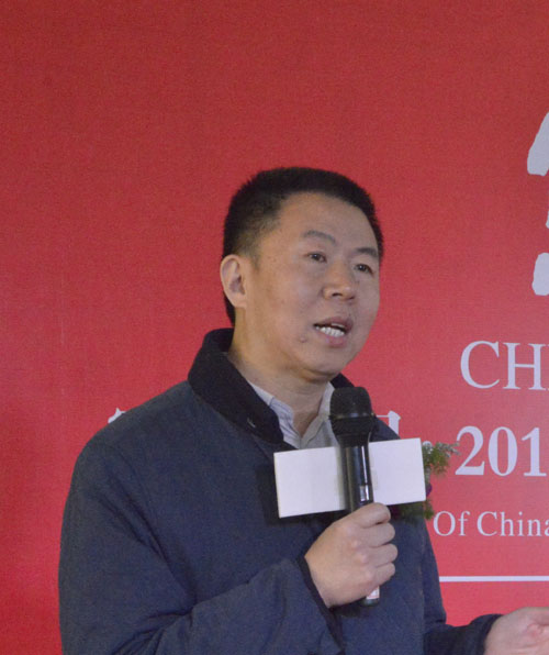 河南省文学艺术界联合会副主席、河南省美术家协会主席刘杰在开幕式上致辞