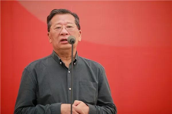 广东画院原院长、中国美协原副主席许钦松发言  